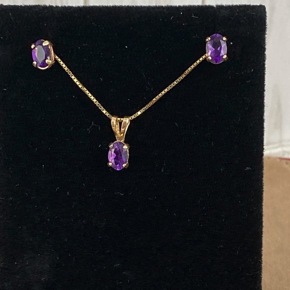 Vintage February Birth Stone Stunning Amethyst 14K Gold Earrings and Pendant - Picture 2 of 5